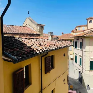 Residenza Piaz. San Michele Incanto Arezzo